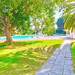 T1, Da Oura شقة *