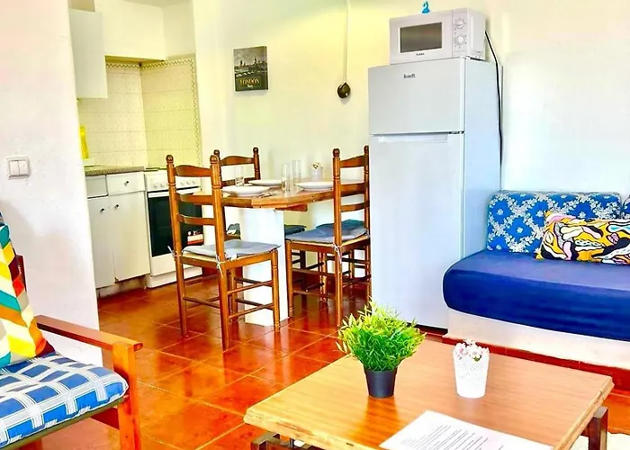 Apartamento T1, Da Oura *