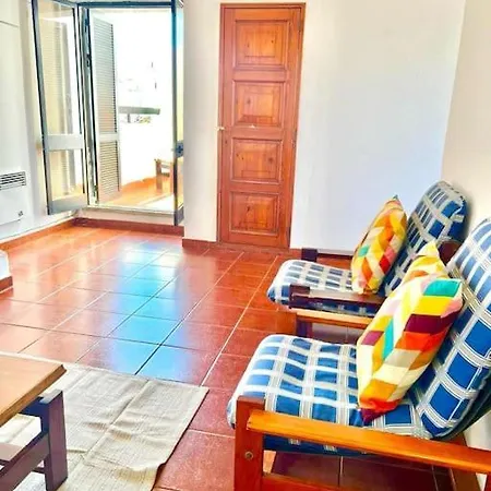 T1, Da Oura Apartment *